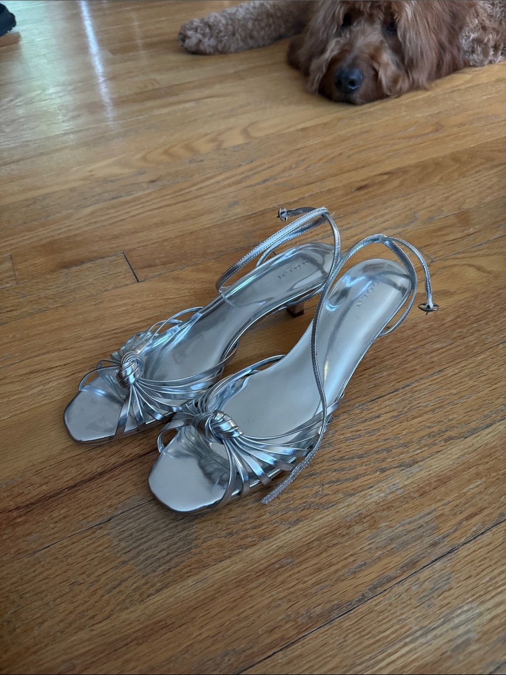 DOEN Silver Strappy Knot Sandals